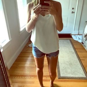 Flowy Versatile Tank top